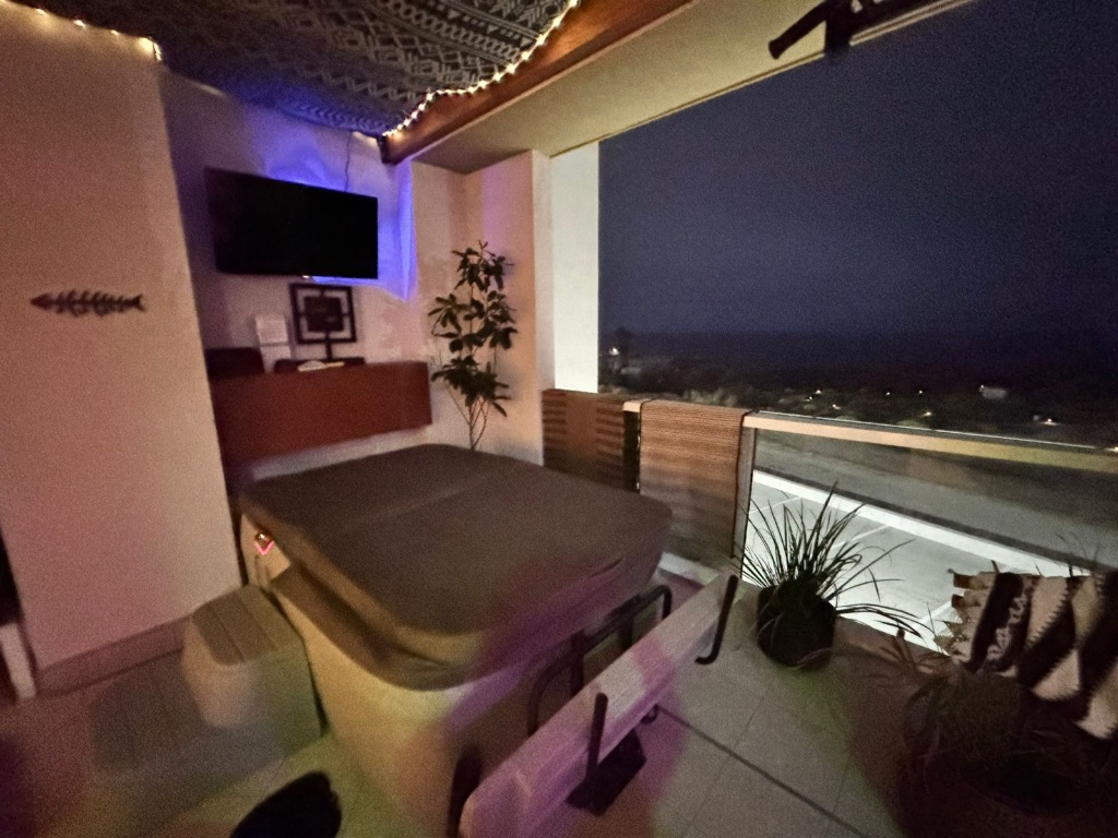 Hot tub deck